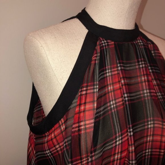 BCBG plaid top sleeveless/halter SMALL- - Picture 3 of 6